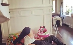 同桌罚我夹震蛋器憋尿